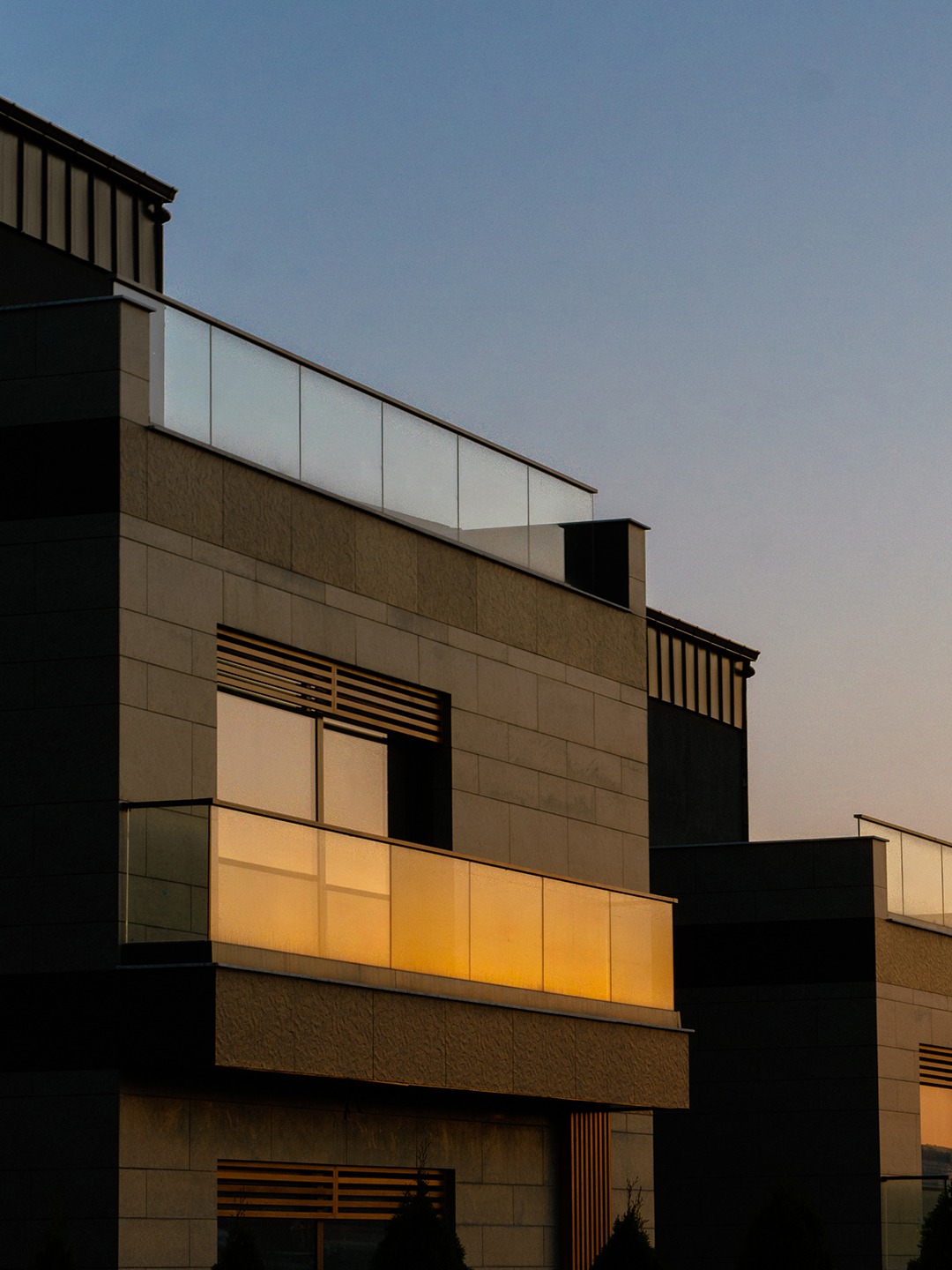 Pavilion Çayyolu Gece Dış Cephe Aydınlatması